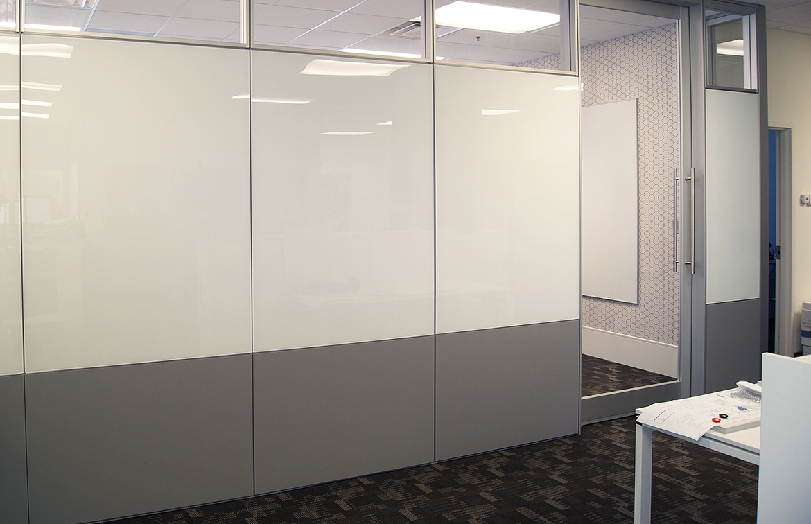 coronaVISUAL Glass Modular Wall Insert